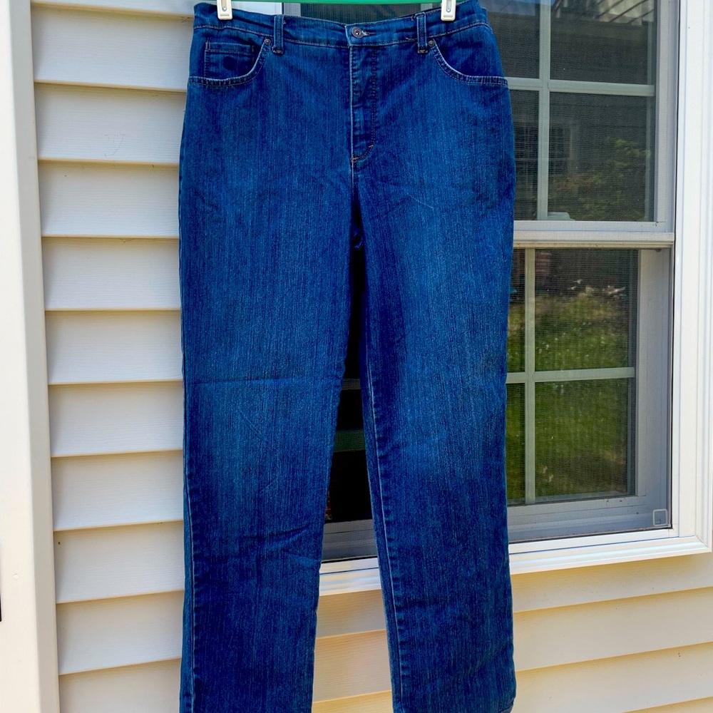 Gloria Vanderbilt jeans size 12